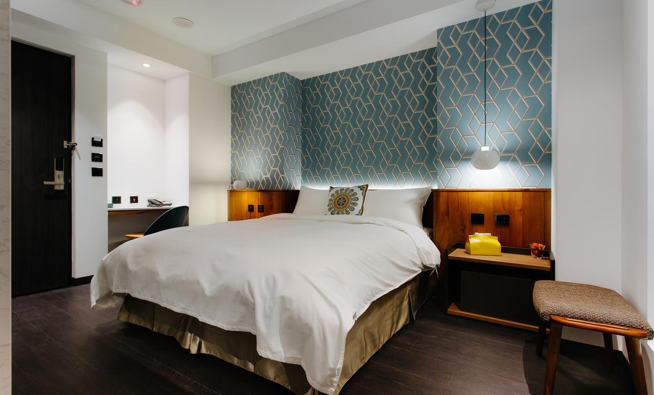 Check Inn Taichung Zhongshan Esterno foto